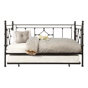 Mandan Daybed with Trundle